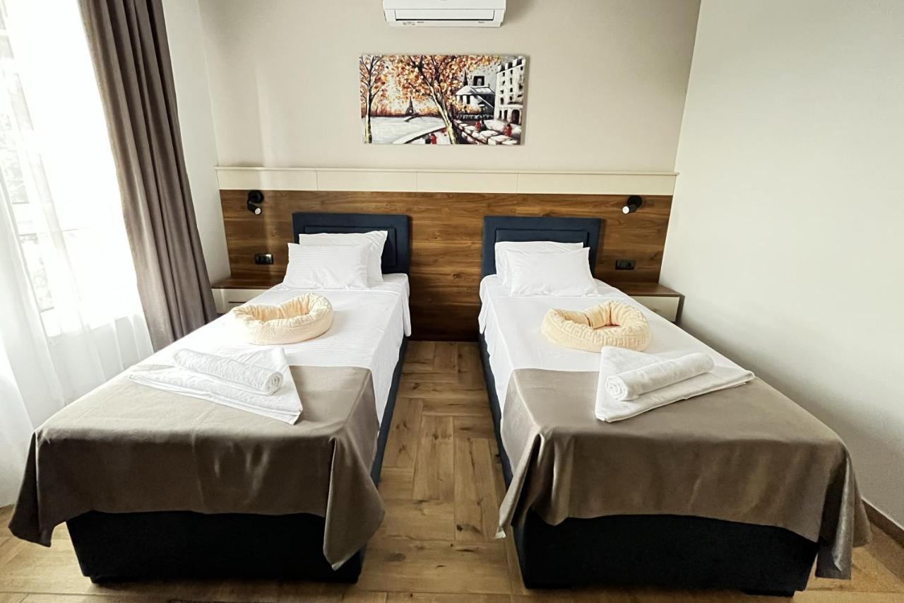 Caka Luxury Rooms & Restaurant Cuprija Bagian luar foto