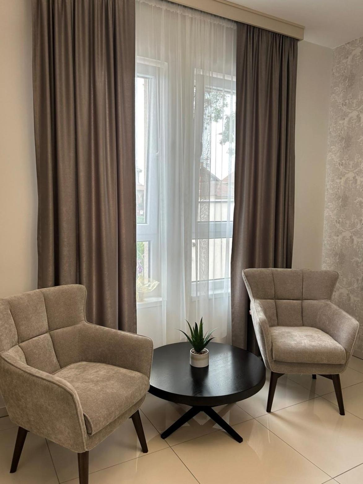 Caka Luxury Rooms & Restaurant Cuprija Bagian luar foto